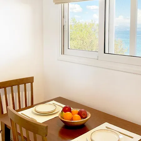 Chelona - Coastal Apartamento Chlomos