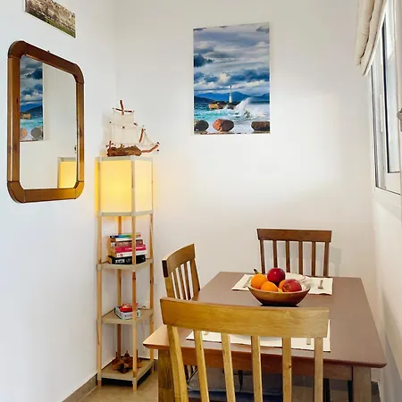 Chelona - Coastal Apartment