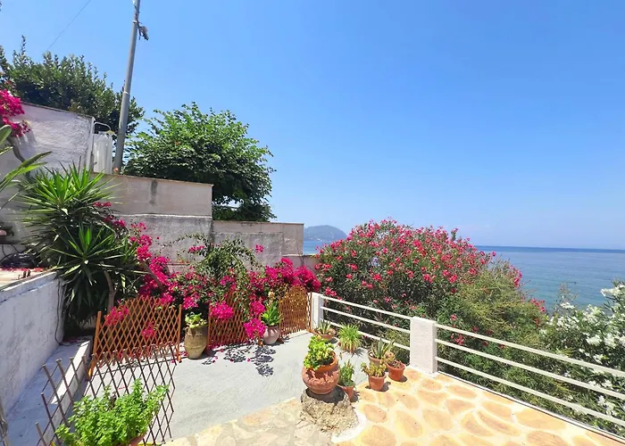 Chelona - Coastal Apartament