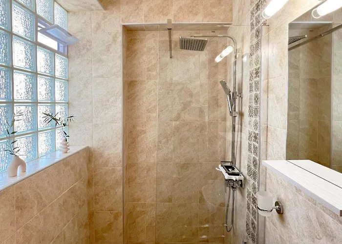 Chelona - Coastal Apartament Chlomos